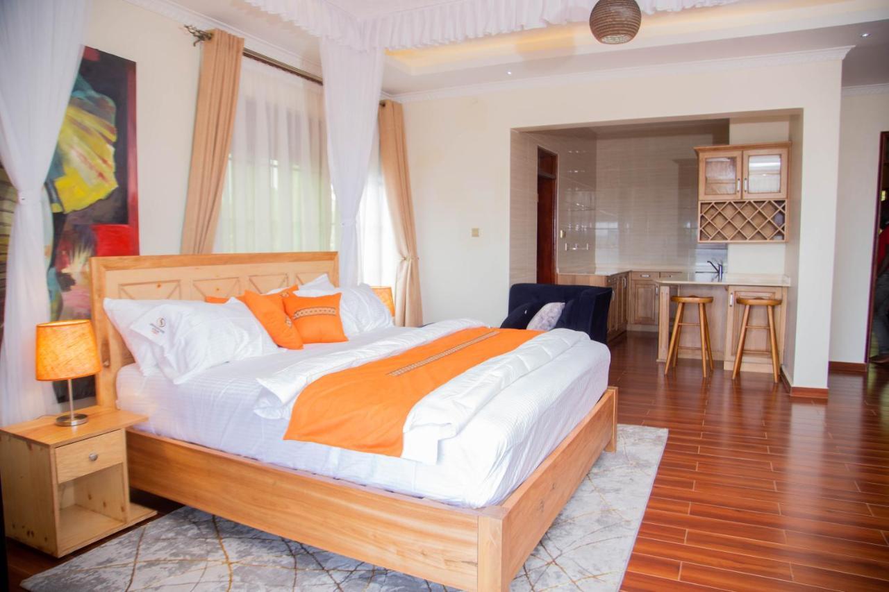 Savannah Suites Lubowa Exterior foto